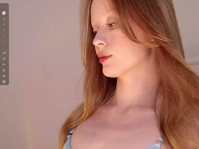 Freechat CuteShine on BongaCams