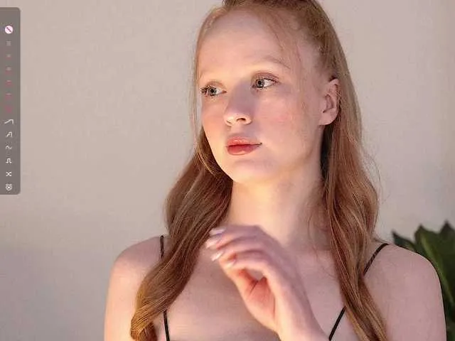 Freechat CuteShine on BongaCams