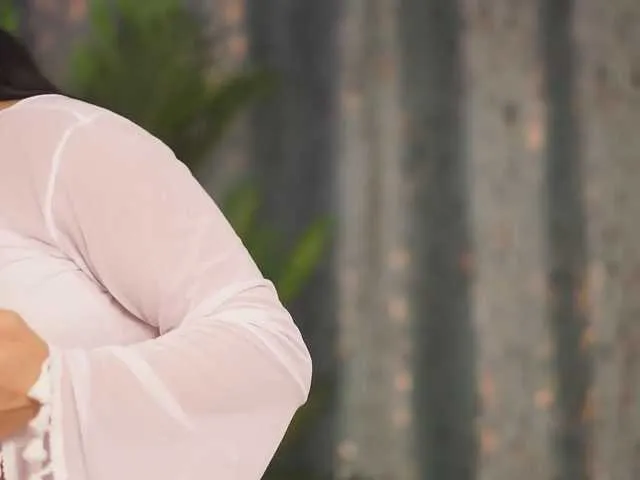 Freechat DeniseBlu on BongaCams