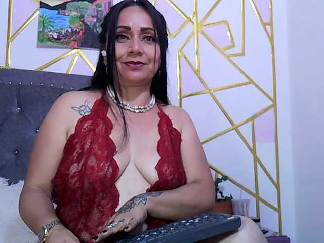 Offline Gemasweet on BongaCams