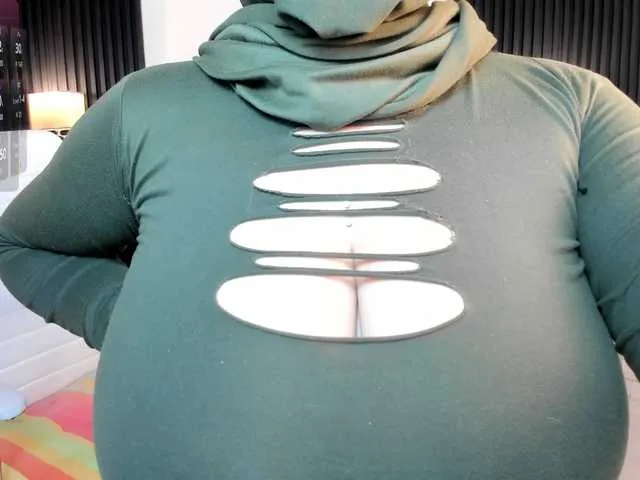 hana-falak on BongaCams 