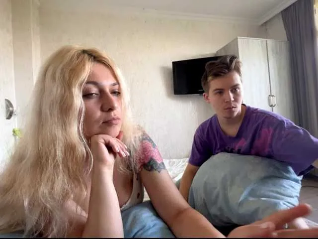 Hikkiii on BongaCams 