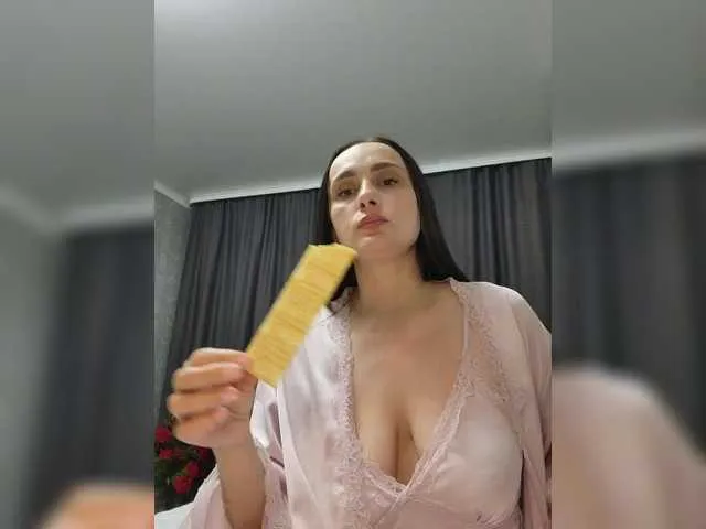 Offline KarenClark on BongaCams