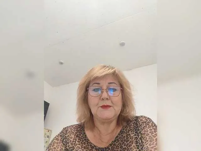 Freechat KarinkaSweet on BongaCams