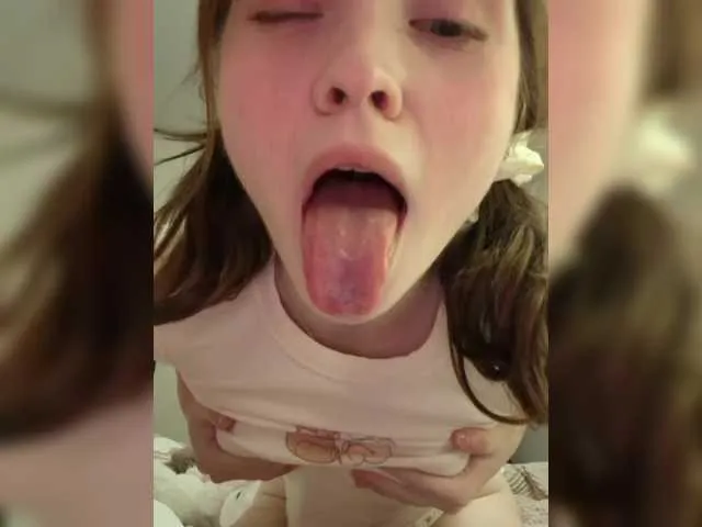 l1ttle-puppy on BongaCams 