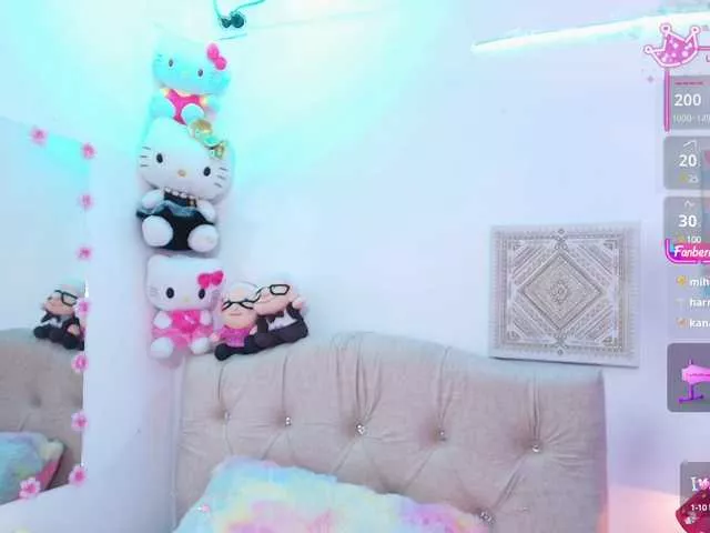 Offline meegan-foxy on BongaCams