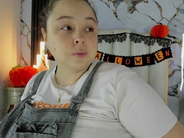 mollieblue69 on BongaCams 