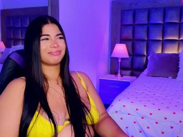 NickyCole — It makes me horny to be talked dirty and treated like a slut, I love to rub and fuck my pussy, hard buttocks and ass rubbing turn me on too much, I love to lick and play my beautiful pierced tits, with me you will not miss the fun.