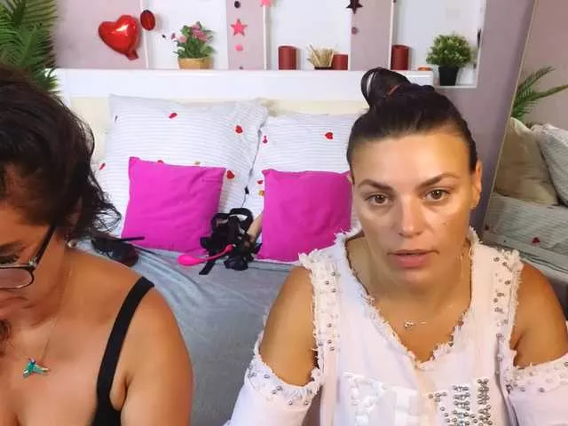 Offline PenelopErica on BongaCams