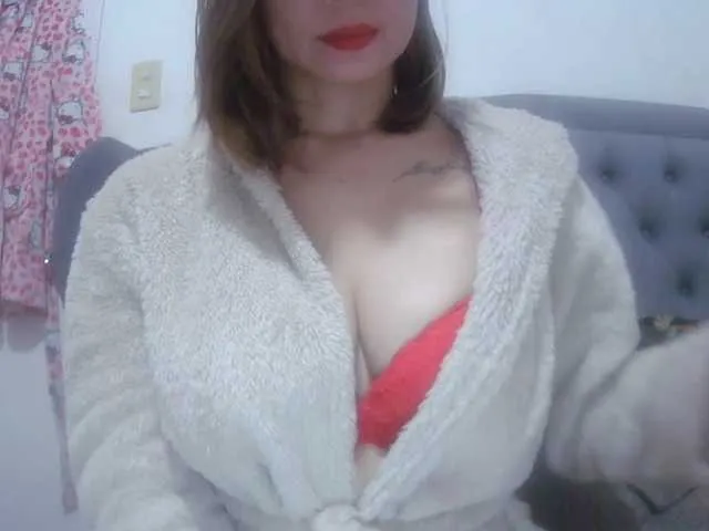 pornadrianna — kissing whos make horny making love