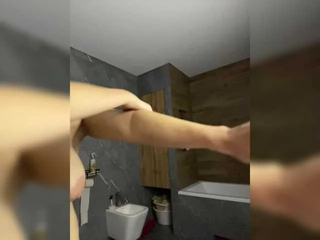 Freechat Potifays on BongaCams