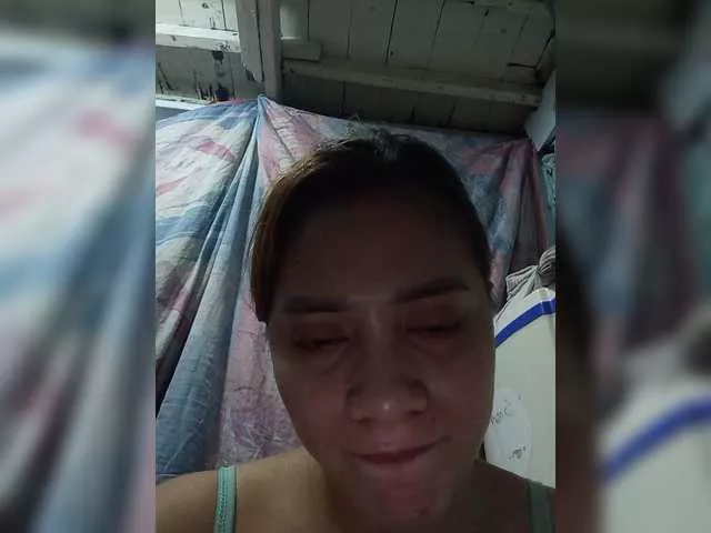 Offline PrettyAsianLover on BongaCams