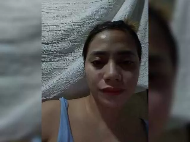 Offline PrettyAsianLover on BongaCams