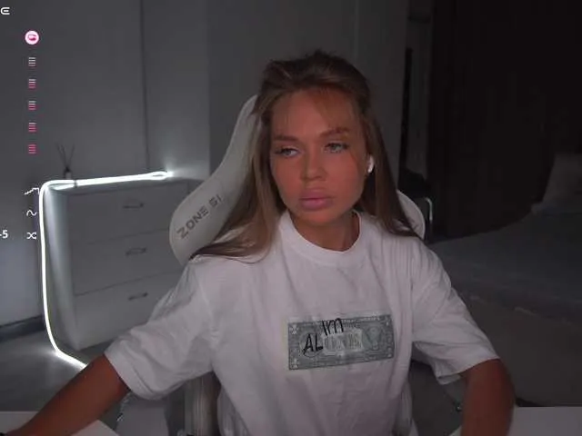 pupsik-24 on BongaCams