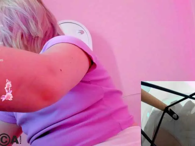 Sara-Moor on BongaCams 