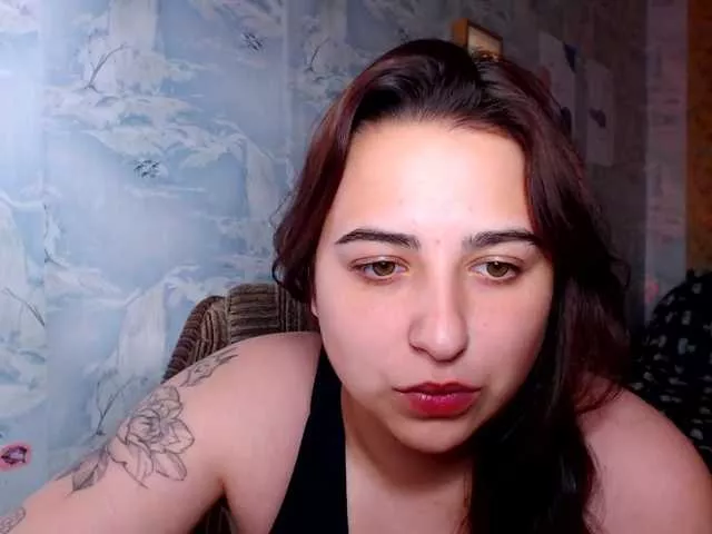 Offline Sarah-Dumont on BongaCams