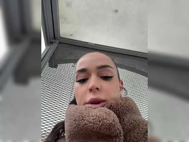 Sasha-Orlova — Freechat on BongaCams