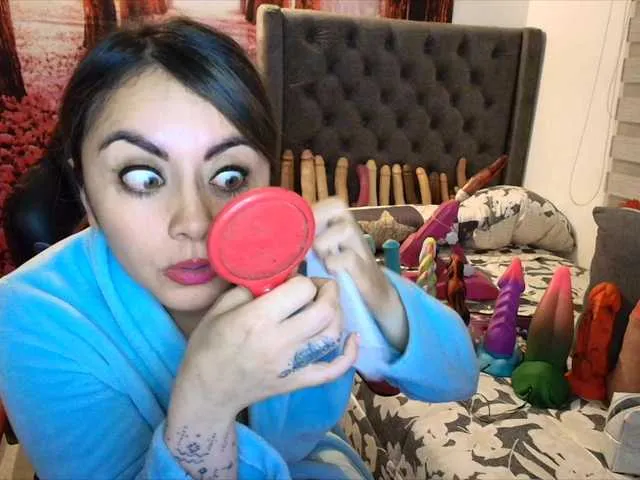 sofia23dirty on BongaCams