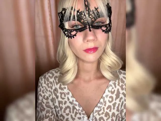 Offline U-Moni on BongaCams