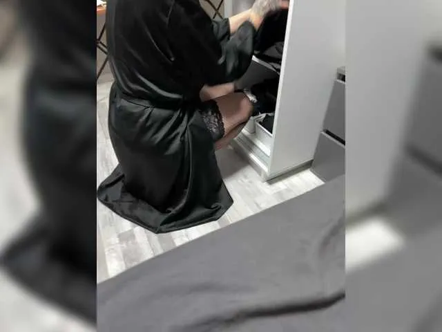 Offline Ursula66 on BongaCams