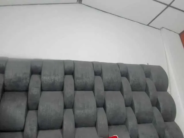 Freechat vauroracooper on BongaCams