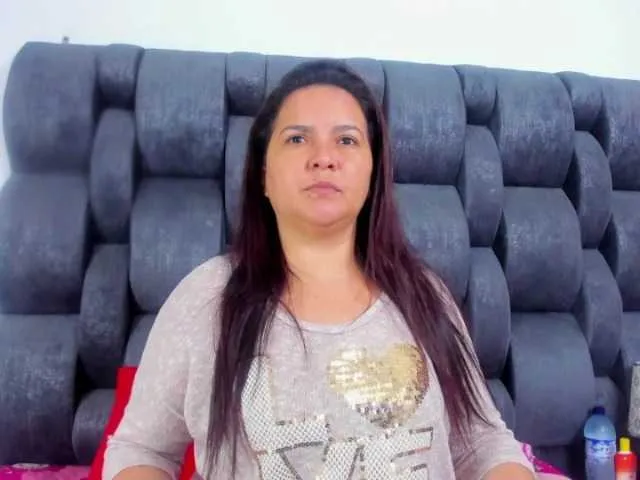 Freechat vauroracooper on BongaCams