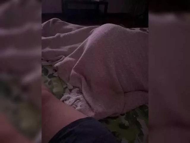 XXXklsdf on BongaCams 