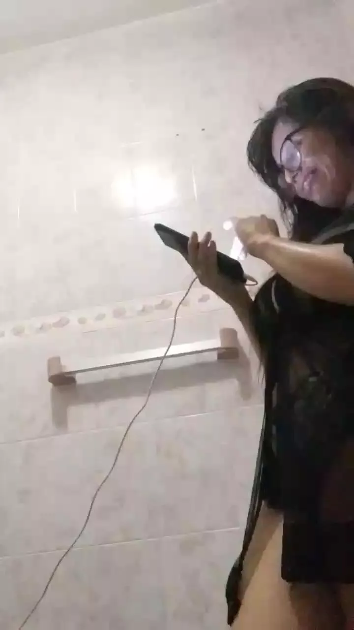 Offline _Mexxxican_ on Cam4