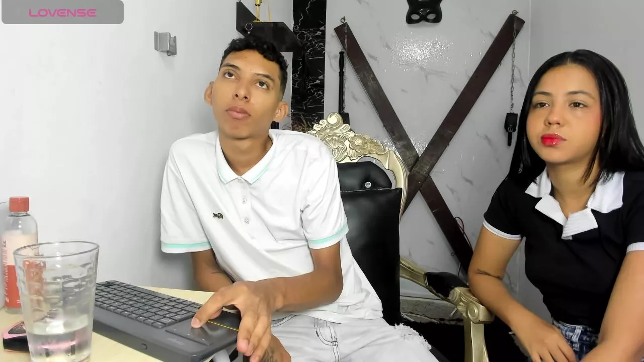 Freechat afrodita_n_are1 on Cam4