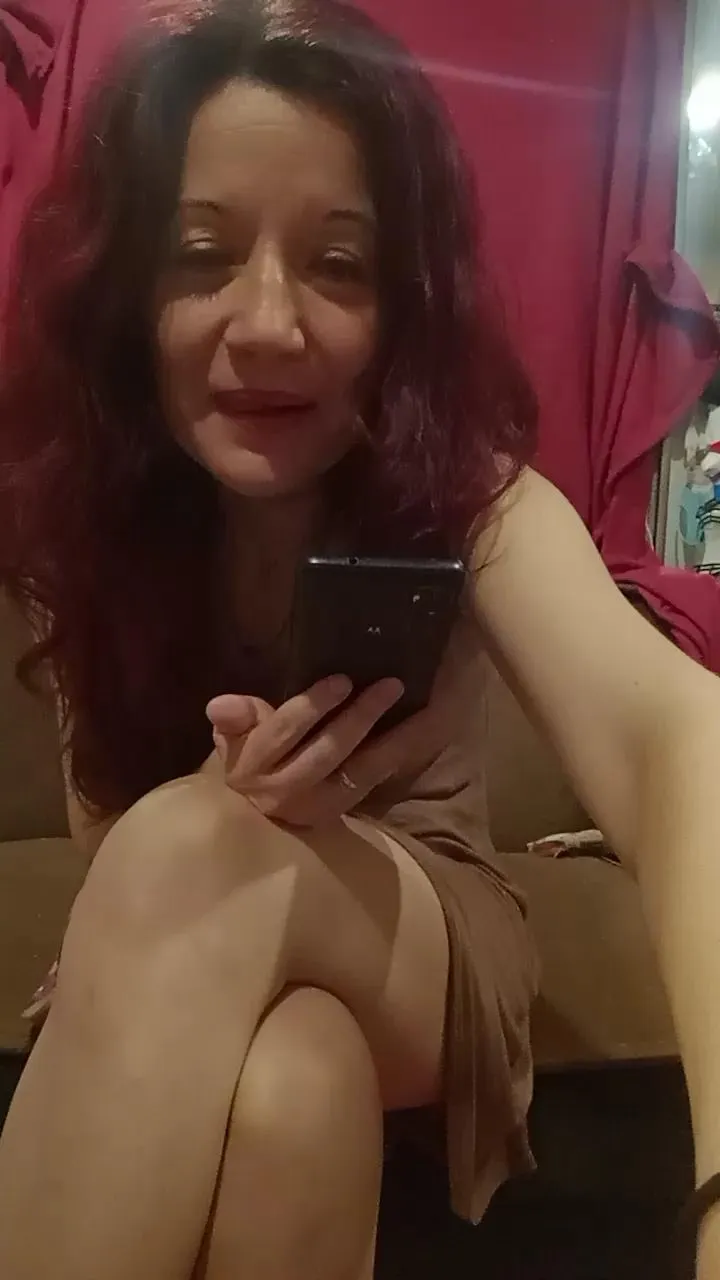 Offline AlejandritaMilf on Cam4