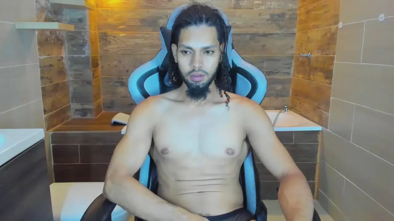 Offline Amir_Abdull_ on Cam4