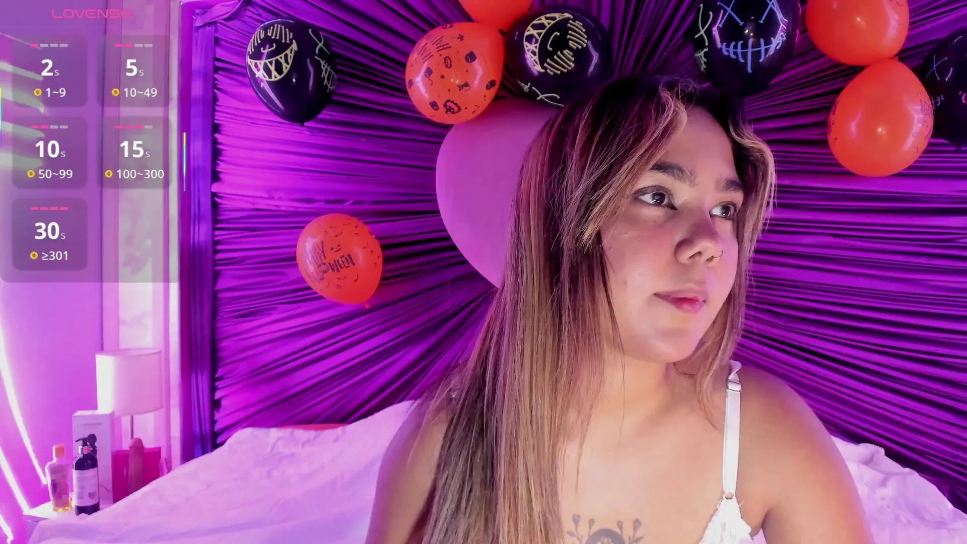 anaelle_bardinn on Cam4 