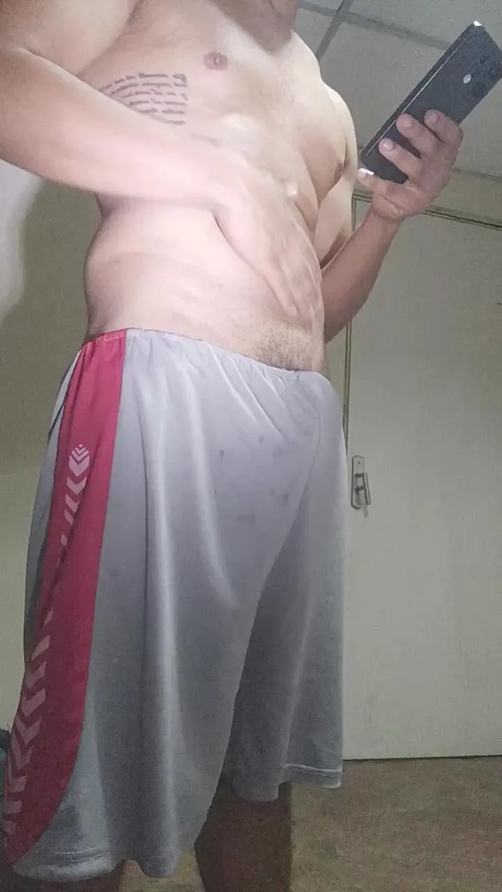 Offline angelmontillao on Cam4