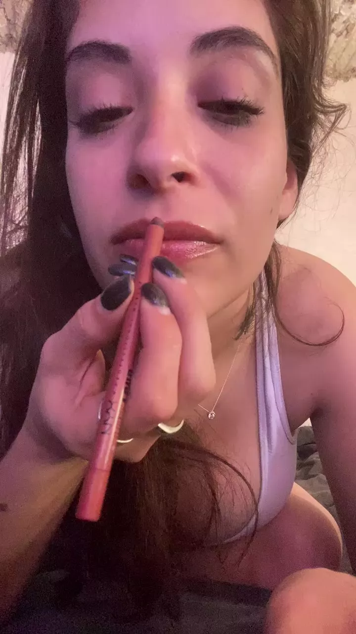 Babyalma1994 on Cam4 