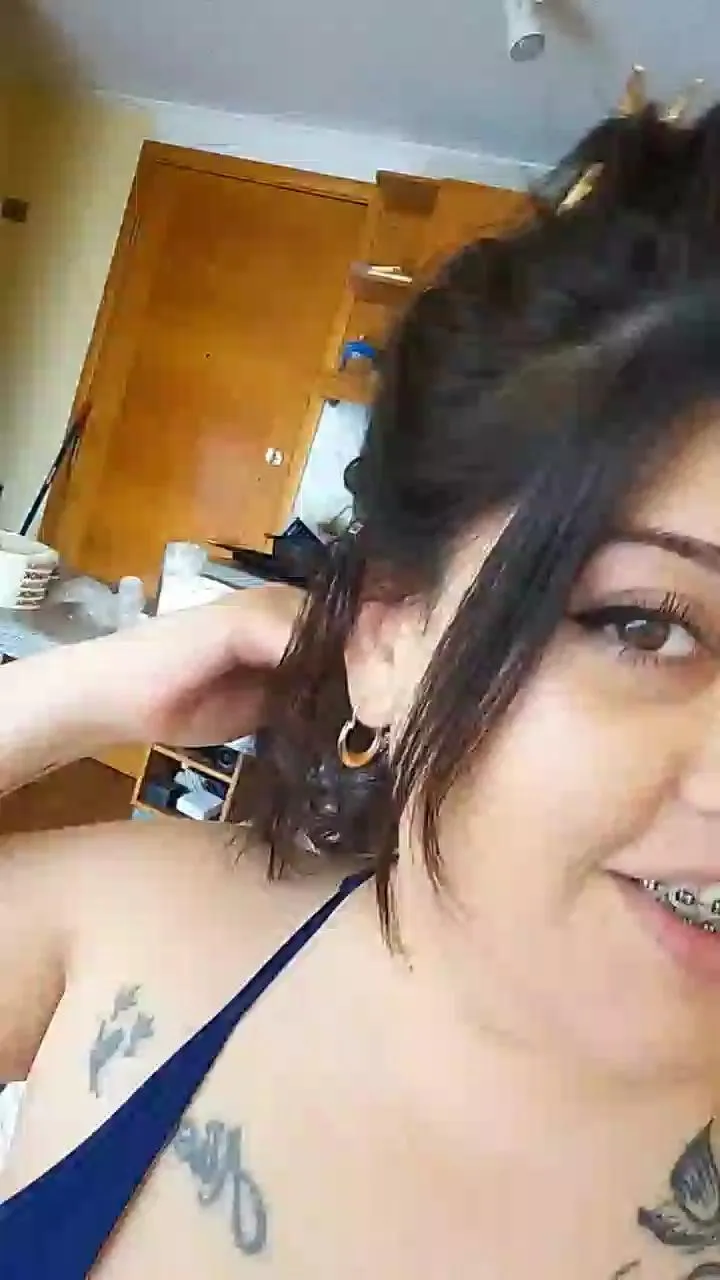 Freechat Blanquita_Perl4 on Cam4