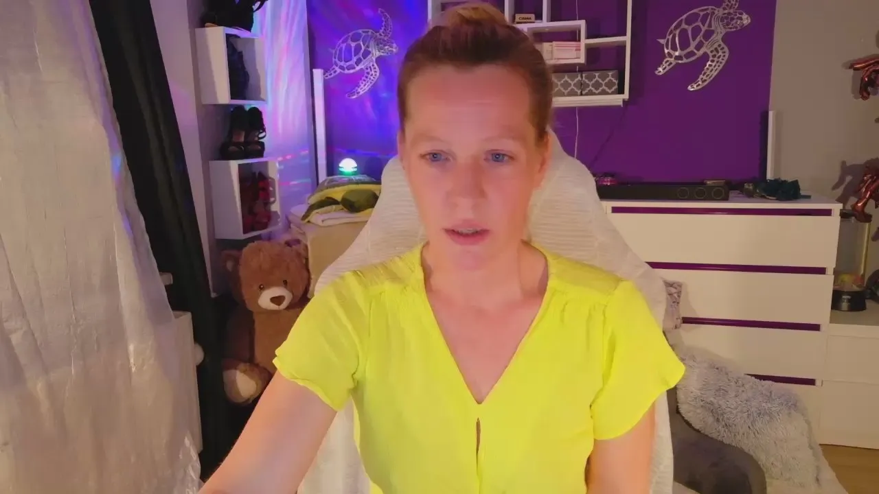 BlueEye_Girl —  #milf #hairy #pee #spanking #amateur #pornstar #cum