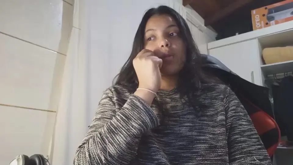 Freechat Bombomepimenta on Cam4