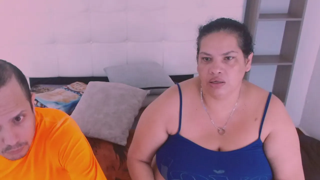 Candy_And_John —  #feet #anal #spanking #ass #pussy #blowjob