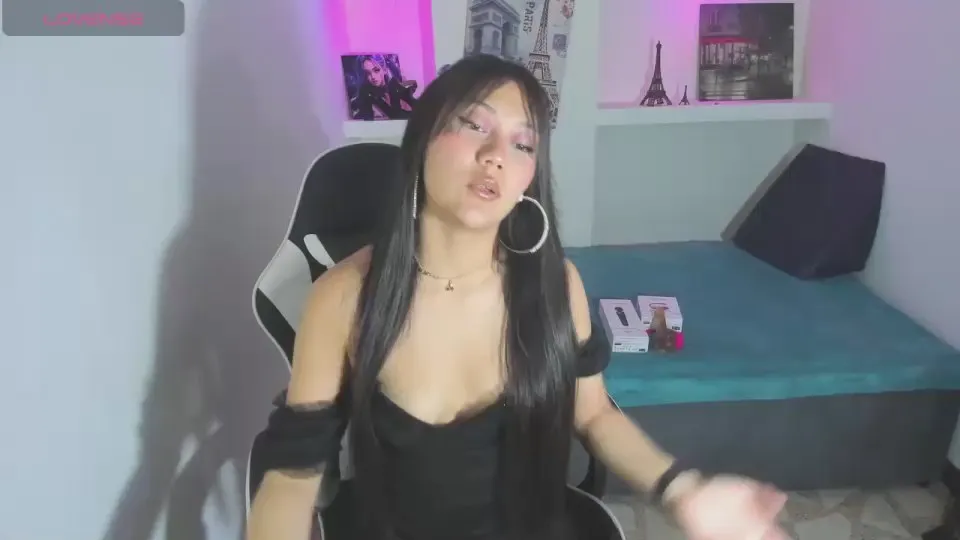 Offline catalehia_milk on Cam4