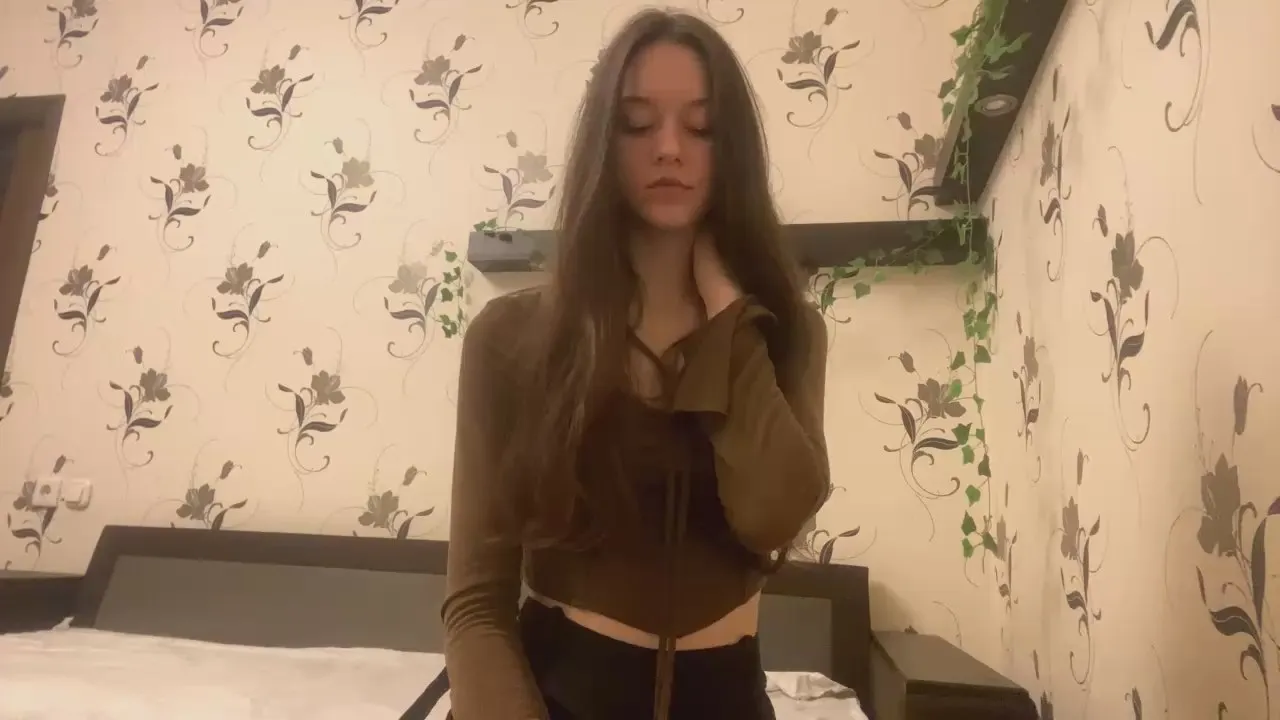 Freechat CatherynDark on Cam4