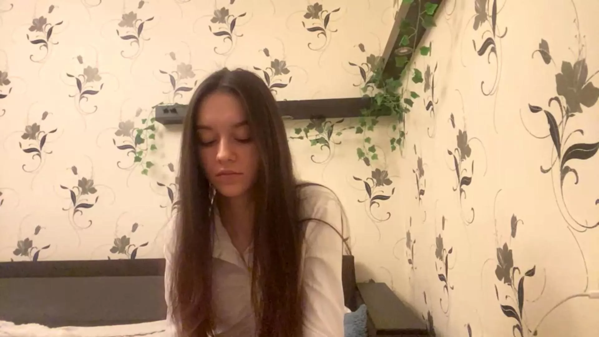 Freechat CatherynDark on Cam4