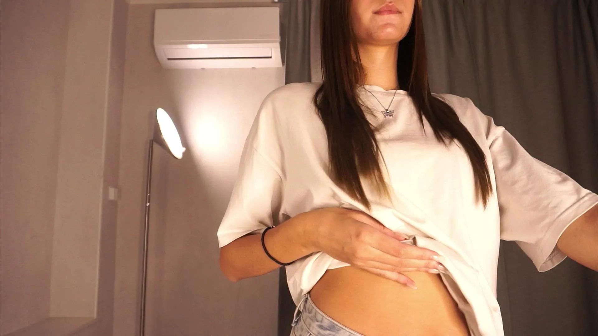 Freechat DaraKellon on Cam4