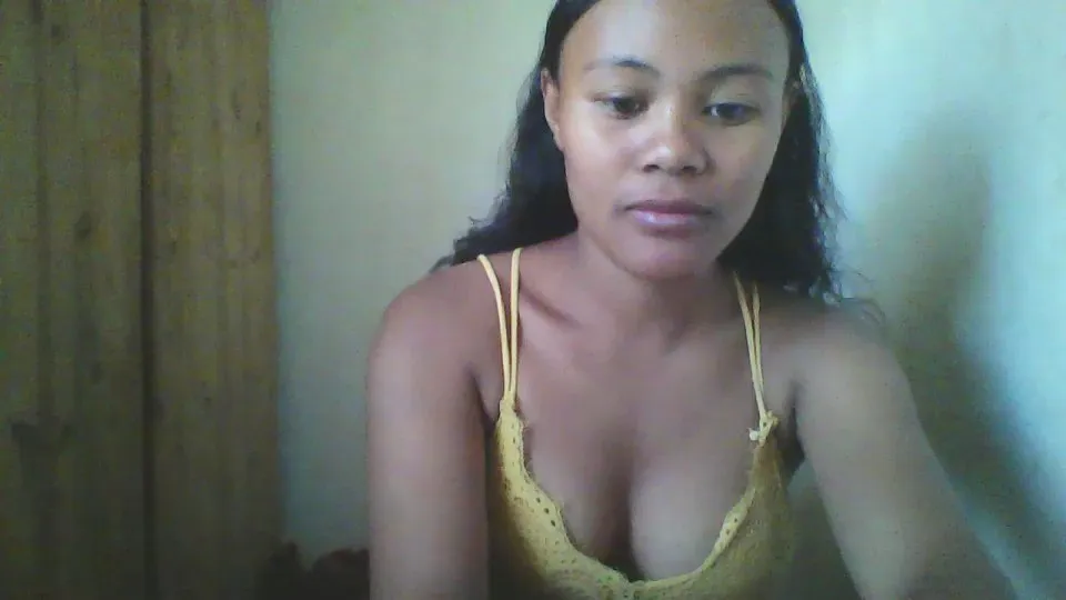 Offline Dillianah2625 on Cam4