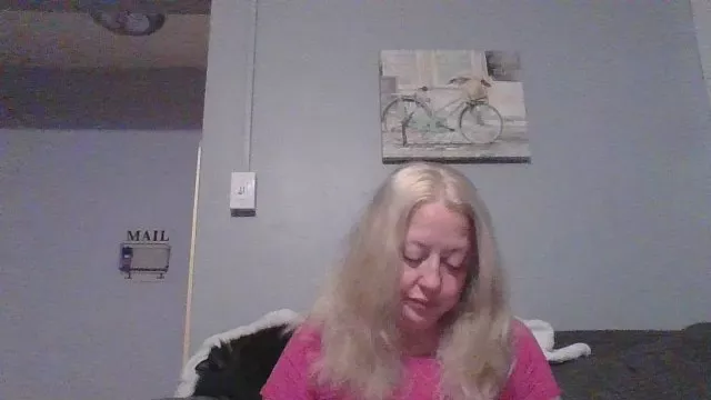 Offline Funtime17fun on Cam4