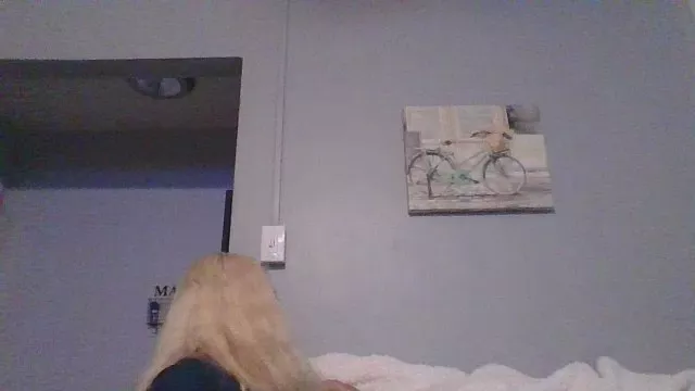 Offline Funtime17fun on Cam4