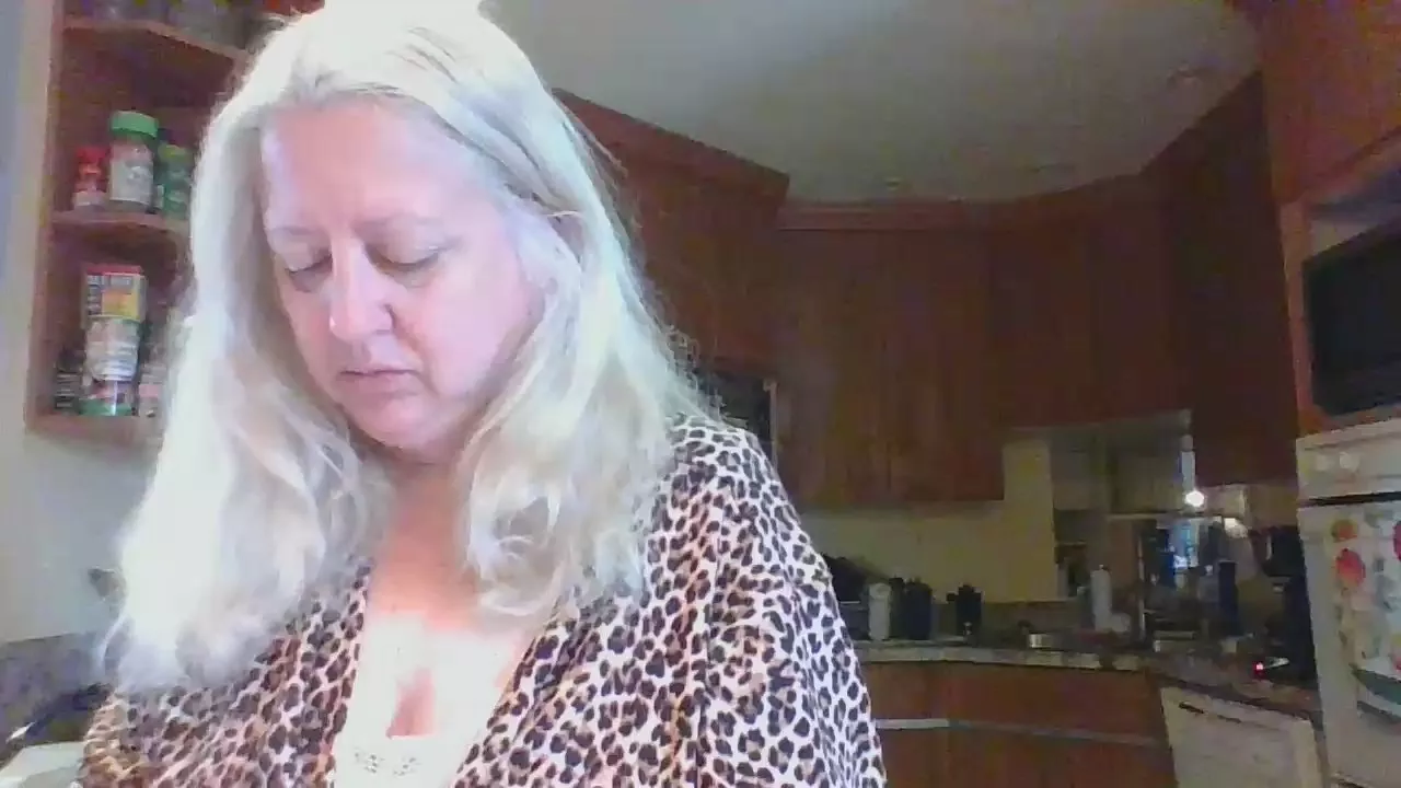 Offline Funtime17fun on Cam4