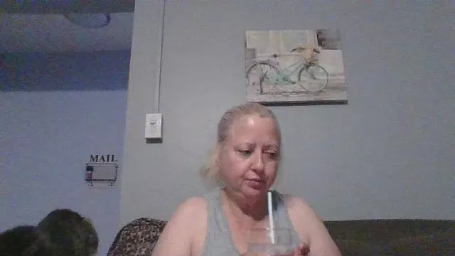 Offline Funtime17fun on Cam4