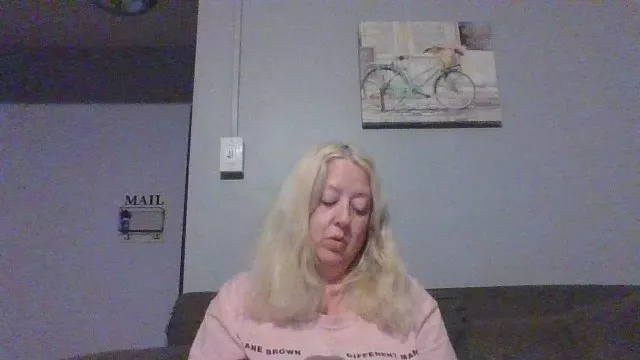 Offline Funtime17fun on Cam4