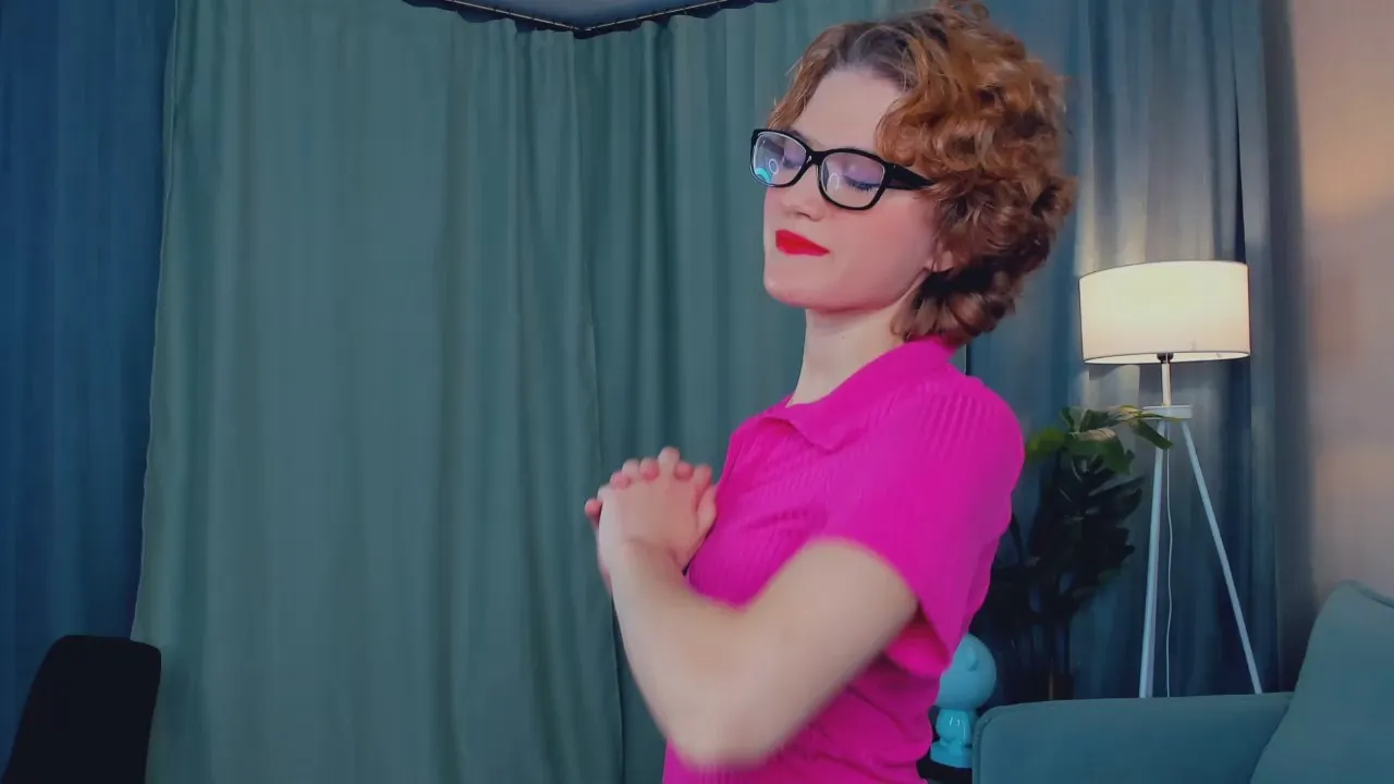 GladysGee —  #spanking #pee #squirt #pussy #blowjob #cute #anal