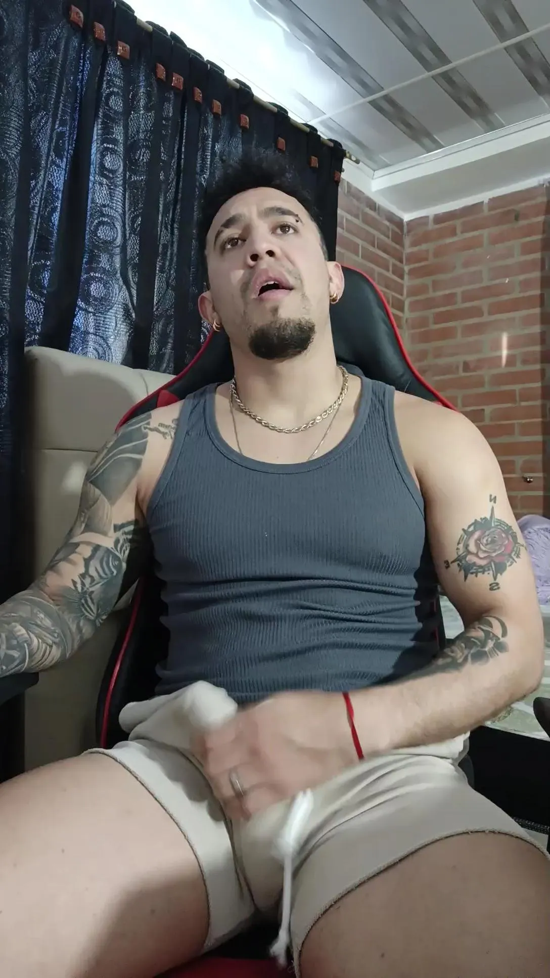 Freechat Im_massimo777 on Cam4